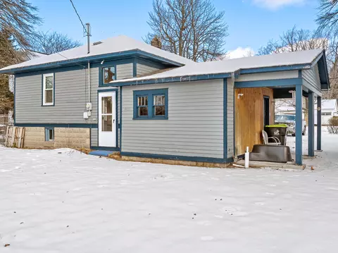 Exterior - 322 E Blair St, Alpena, MI 49707 photo 3 of 5