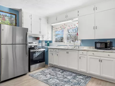 Kitchen - 322 E Blair St, Alpena, MI 49707 photo 2 of 2
