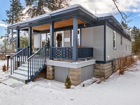 Exterior - 322 E Blair St, Alpena, MI 49707 photo 2 of 5