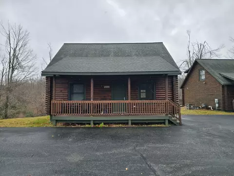 2455 Beaver Creek Dr, Gaylord, MI 49735