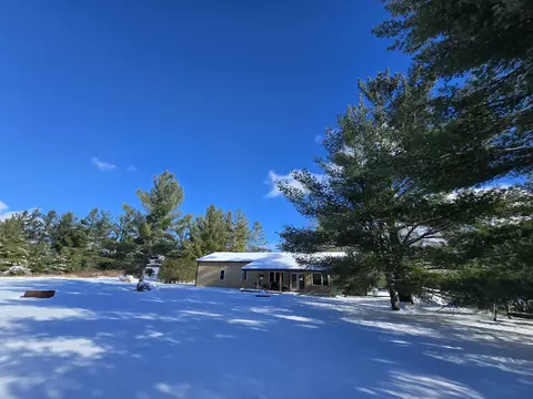 Exterior - 435 N Mount Tom Rd, Mio, MI 48647 photo 4 of 32