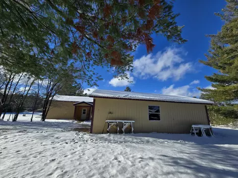 Exterior - 435 N Mount Tom Rd, Mio, MI 48647 photo 19 of 32