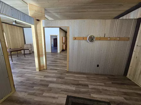 Entry Way - 435 N Mount Tom Rd, Mio, MI 48647 photo 2 of 4