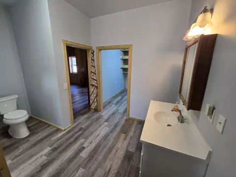 Bath - 435 N Mount Tom Rd, Mio, MI 48647 photo 1 of 6