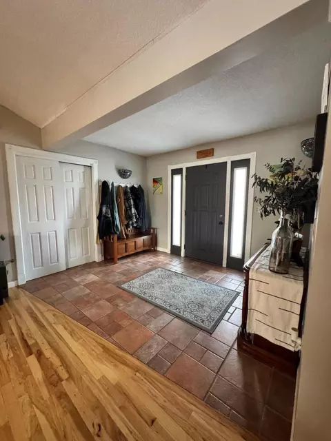 Entry Way - 3591 S 3rd Ave, Alpena, MI 49707 photo 2 of 10