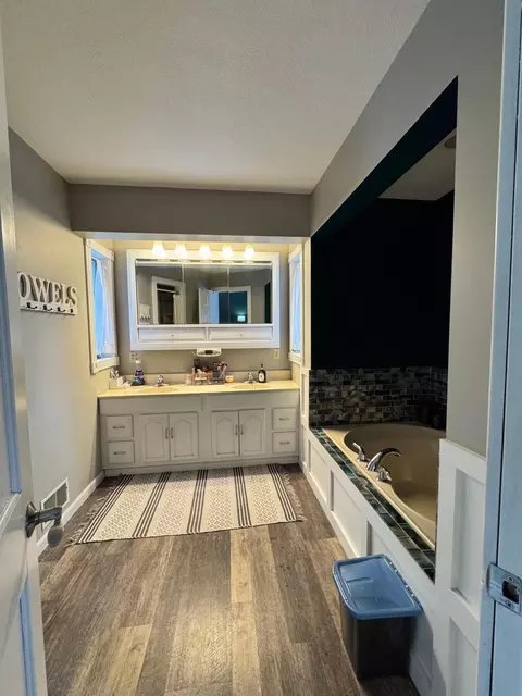 Bath - 3591 S 3rd Ave, Alpena, MI 49707 photo 3 of 5