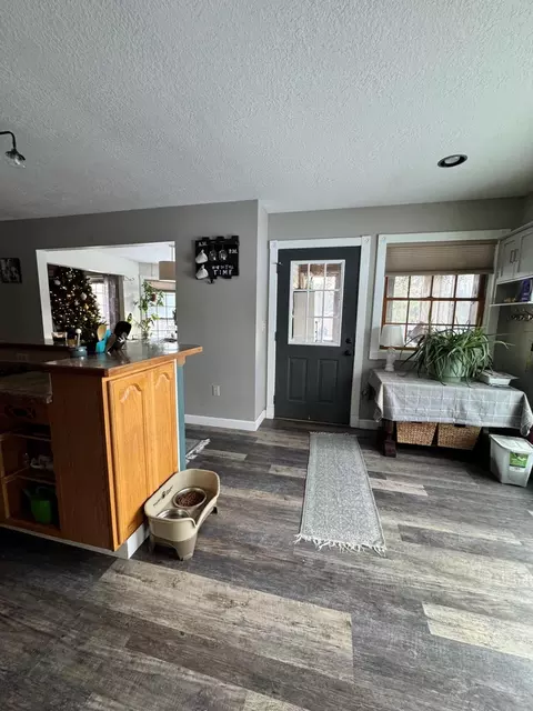 Entry Way - 3591 S 3rd Ave, Alpena, MI 49707 photo 5 of 10
