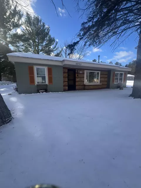 5453 W Houghton Lake Dr, Houghton Lake, MI 48629