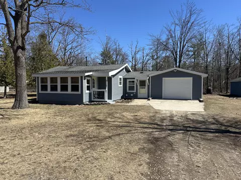 2115 Big Antler Rd, Lewiston, MI 49756