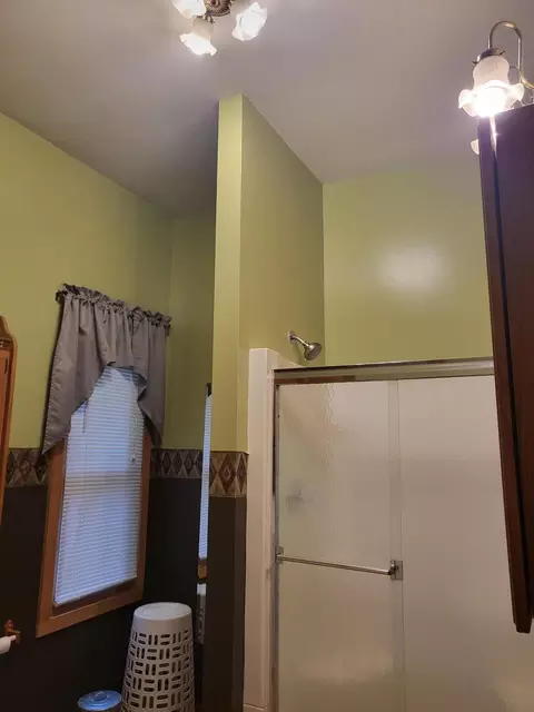 Bath - 9933 N Roberts Rd, Frederic, MI 49733 photo 3 of 3