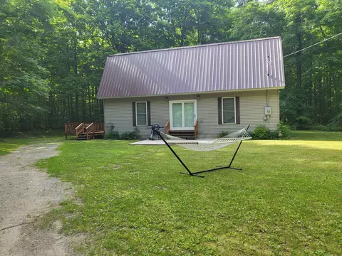 Exterior - 9933 N Roberts Rd, Frederic, MI 49733 photo 2 of 20