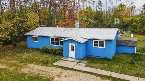 210 Hayes Tower Rd, Gaylord, MI 49735