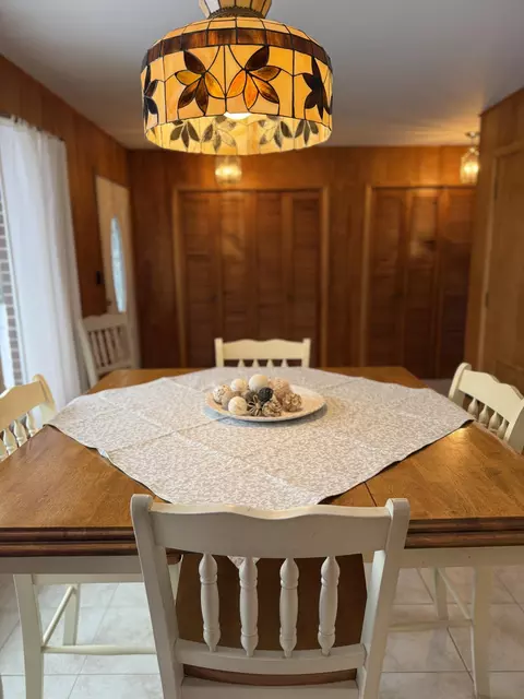 Dining - 190 Riverside Dr, Cheboygan, MI 49721 photo 7 of 7