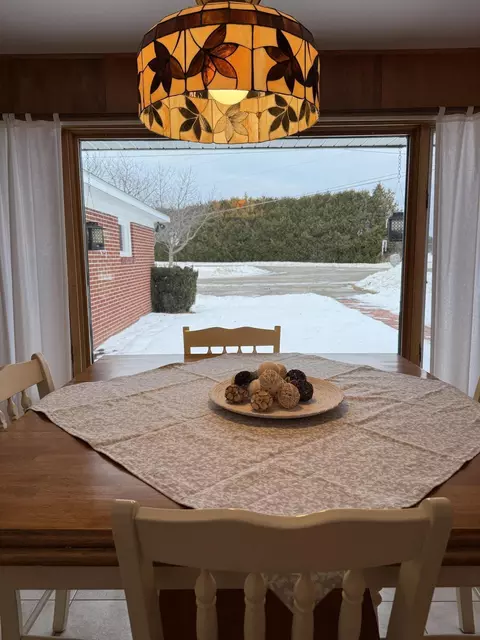 Dining - 190 Riverside Dr, Cheboygan, MI 49721 photo 6 of 7