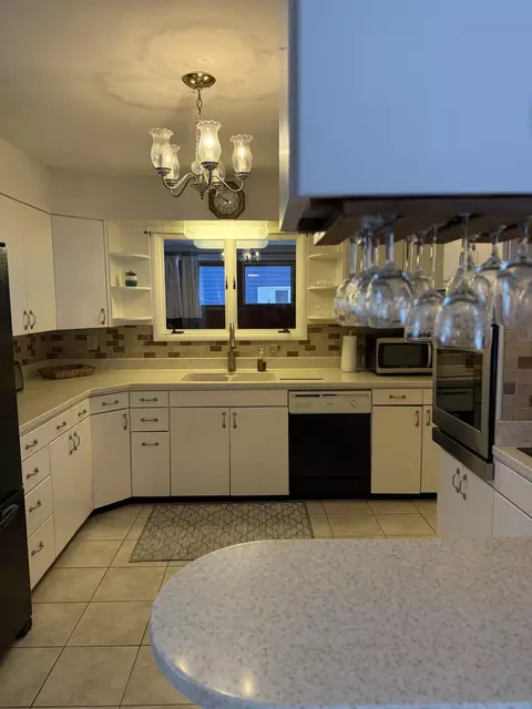 Kitchen - 190 Riverside Dr, Cheboygan, MI 49721 photo 3 of 3