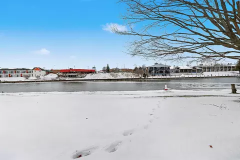 View/Area - 190 Riverside Dr, Cheboygan, MI 49721 photo 5 of 7