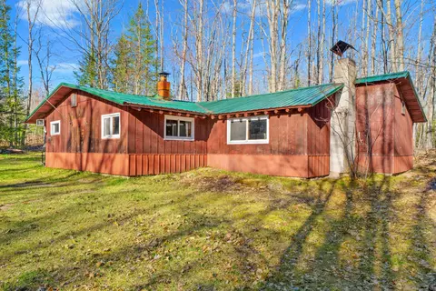 10741 Big Cut Hwy, Millersburg, MI 49759