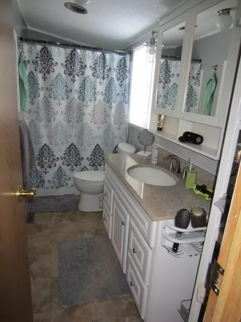 Bath - 111 Anna Ave, Roscommon, MI 48653 photo 1 of 2