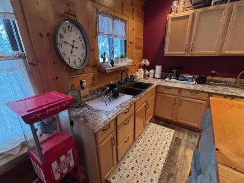 Kitchen - 7534 N Old 27, Frederic, MI 49733 photo 8 of 10