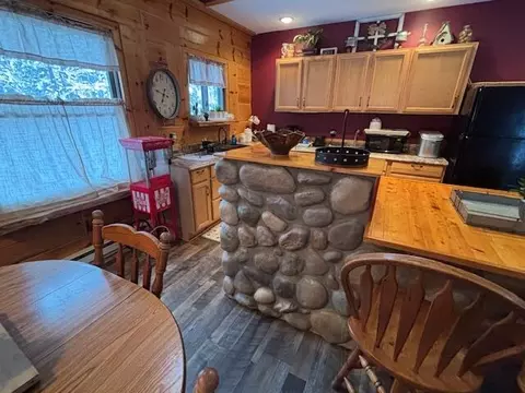 Kitchen - 7534 N Old 27, Frederic, MI 49733 photo 9 of 10