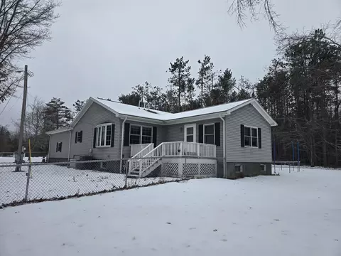 11280 Elk Dr, Atlanta, MI 49709