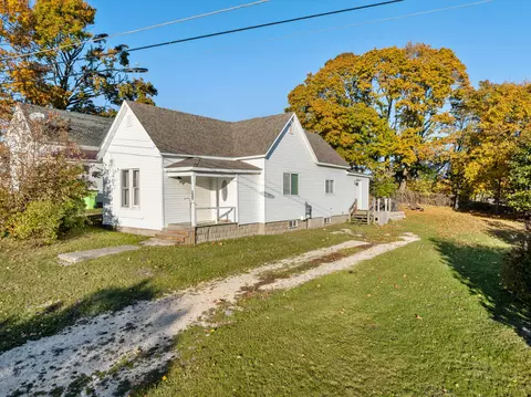 265 Abe St, St. Ignace, MI 49781