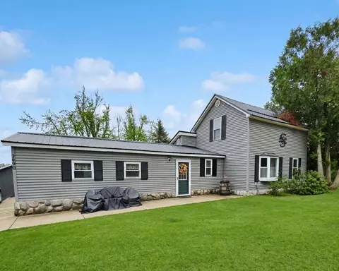3890 N Abbe Rd, Comins, MI 48619