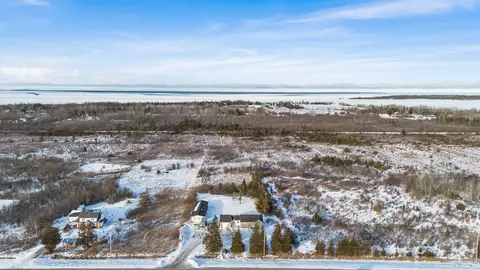 View/Area - 1821 E State St, Cheboygan, MI 49721 photo 3 of 8