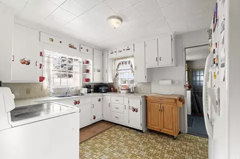 Kitchen - 1821 E State St, Cheboygan, MI 49721 photo 1 of 6