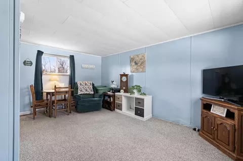 Living - 1821 E State St, Cheboygan, MI 49721 photo 3 of 4
