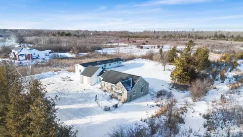 View/Area - 1821 E State St, Cheboygan, MI 49721 photo 7 of 8