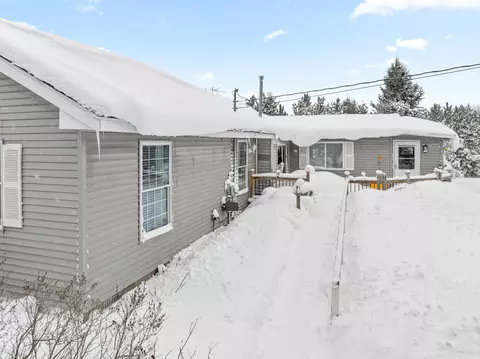 Exterior - 7788 Randolph St, Vanderbilt, MI 49795 photo 5 of 5