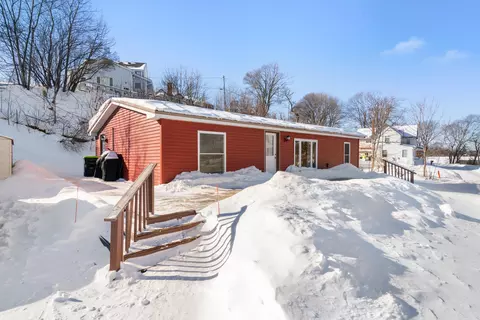 404 Ellsworth St, St. Ignace, MI 49781