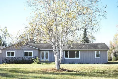 2939 Grant Siding Rd, Cheboygan, MI 49721