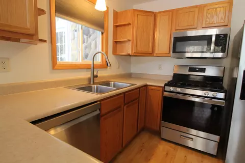 Kitchen - 4521 Skyline Rd, Grayling, MI 49738 photo 4 of 5