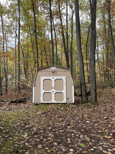 Exterior - 104 Heidi Ct, Roscommon, MI 48653 photo 1 of 1