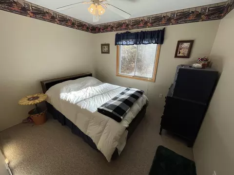 Bedroom - 104 Heidi Ct, Roscommon, MI 48653 photo 3 of 3