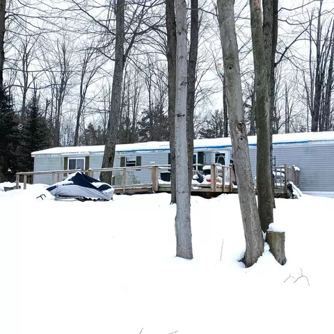 1810 Reber Rd, Fairview, MI 48621