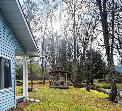 Exterior - 5423 N Cedar River Rd, Gladwin, MI 48624 photo 5 of 5