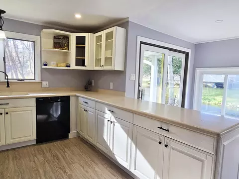 Kitchen - 5423 N Cedar River Rd, Gladwin, MI 48624 photo 3 of 3