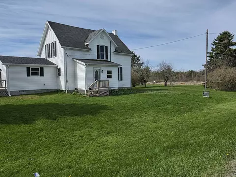 Exterior - 816 E Swede Rd, Spruce, MI 48762 photo 1 of 2