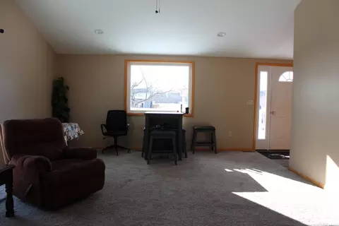 Living - 816 E Swede Rd, Spruce, MI 48762 photo 3 of 5