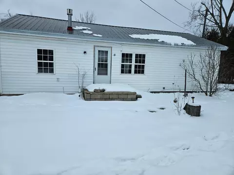 1135 W 1st St, Cheboygan, MI 49721