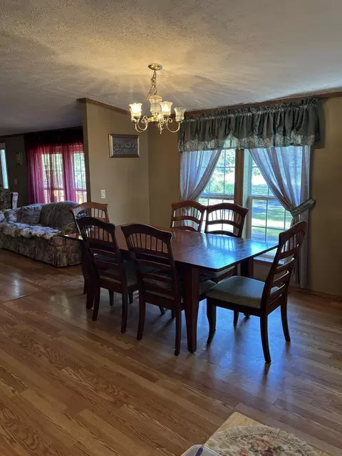 Dining - 3419 W Babbitt Rd, Frederic, MI 49733 photo 3 of 3