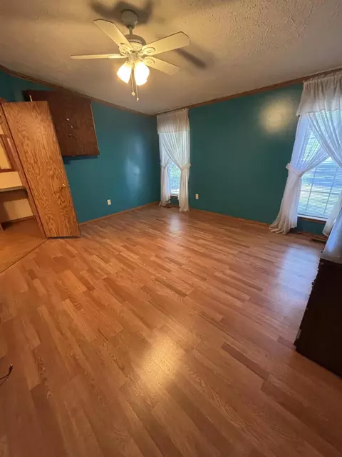Bedroom - 3419 W Babbitt Rd, Frederic, MI 49733 photo 2 of 6