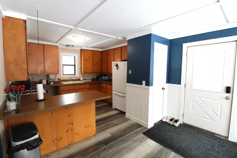 Kitchen - 7365 Myrtle St, Frederic, MI 49733 photo 5 of 5