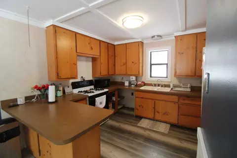 Kitchen - 7365 Myrtle St, Frederic, MI 49733 photo 2 of 5