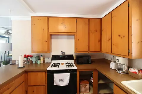 Kitchen - 7365 Myrtle St, Frederic, MI 49733 photo 3 of 5