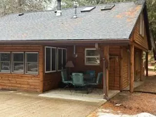 Exterior - 4556 Haskell Dr, Lewiston, MI 49756 photo 2 of 5