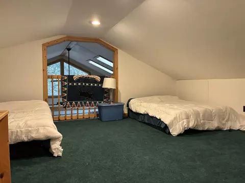 Bedroom - 4556 Haskell Dr, Lewiston, MI 49756 photo 4 of 4
